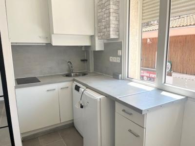 For sale CENTRE VILLE  RIVE GAUCHE 2 rooms 33 m2 Gard (30240) photo 2