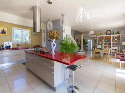 For sale Arles 5 rooms 210 m2 Bouches du Rhone (13200) photo 4