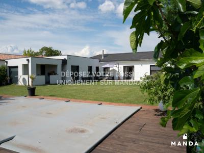 Annonce Location 5 pices Appartement Bassens 33