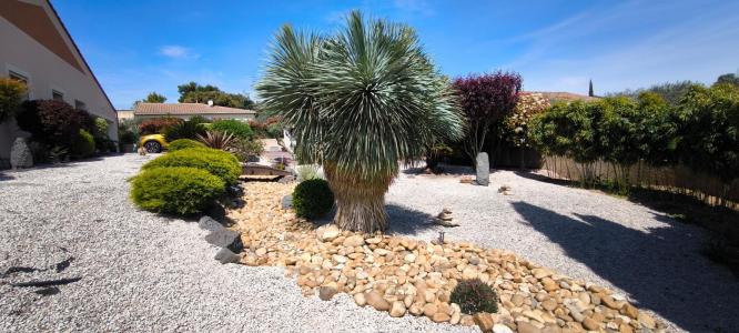 For sale Aubais 7 rooms 224 m2 Gard (30250) photo 2