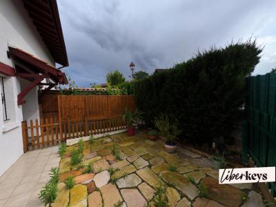 For sale Urrugne 2 rooms 37 m2 Pyrenees atlantiques (64122) photo 2