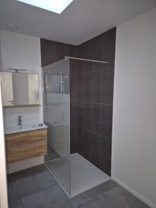 For rent Marsas 4 rooms 95 m2 Gironde (33620) photo 2