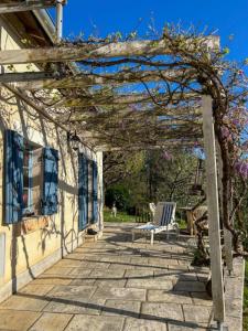 For sale Chateau-l'eveque 9 rooms 216 m2 Dordogne (24460) photo 2
