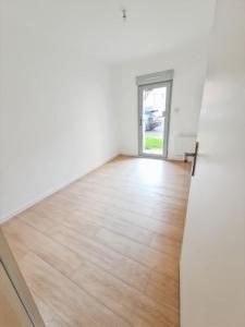 For sale Chalons-en-champagne 3 rooms 73 m2 Marne (51000) photo 4