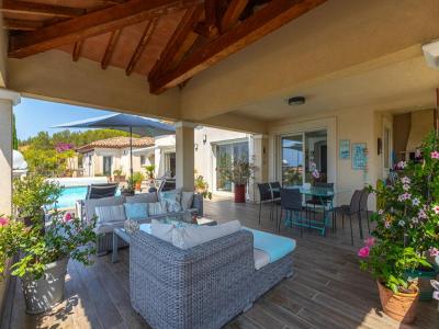 For sale Bandol 8 rooms 204 m2 Var (83150) photo 1