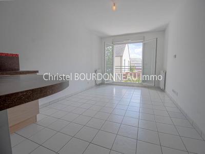 For sale Montevrain 2 rooms 46 m2 Seine et marne (77144) photo 3