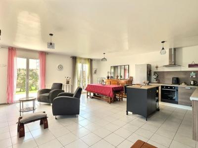 For sale Macon 4 rooms 88 m2 Saone et loire (71000) photo 1