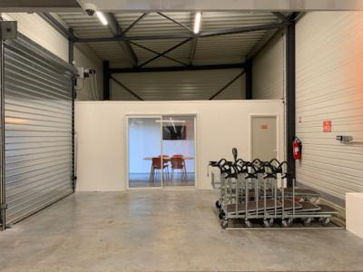 For rent Caumont-sur-durance 3 m2 Vaucluse (84510) photo 0