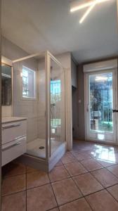 For rent Toulouse 6 rooms 174 m2 Haute garonne (31100) photo 3