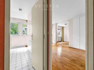 For sale Paris-15eme-arrondissement 2 rooms 44 m2 Paris (75015) photo 1