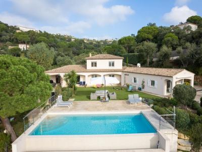 For sale Sainte-maxime 6 rooms 238 m2 Var (83120) photo 1