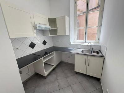 For rent Marseille-1er-arrondissement 4 rooms 81 m2 Bouches du Rhone (13001) photo 1