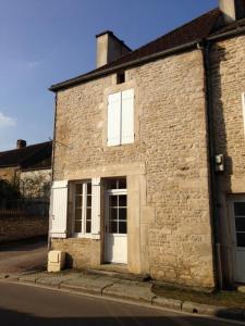 For rent Massangis 3 rooms 55 m2 Yonne (89440) photo 1