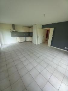 For sale Merignac 4 rooms 79 m2 Gironde (33700) photo 2
