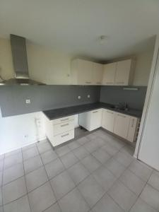 For sale Merignac 4 rooms 79 m2 Gironde (33700) photo 3