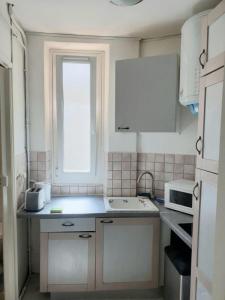 Louer Appartement 24 m2 Paris-18eme-arrondissement