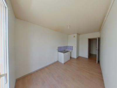 For rent Saint-amand-montrond 3 rooms 64 m2 Cher (18200) photo 1