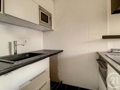 For rent Thiais 2 rooms 31 m2 Val de Marne (94320) photo 2