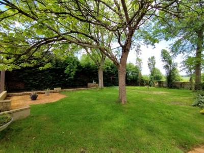 For sale Saint-pere-en-retz 5 rooms 110 m2 Loire atlantique (44320) photo 4