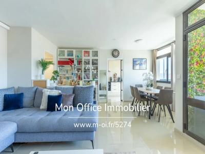 For sale Marseille-3eme-arrondissement 3 rooms 79 m2 Bouches du Rhone (13003) photo 3