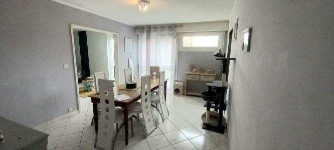 For sale Chalons-en-champagne 4 rooms 75 m2 Marne (51000) photo 2