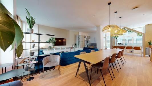 Louer Appartement 352 m2 Paris-17eme-arrondissement