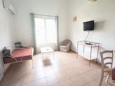 For sale 3 rooms 45 m2 Gard (30660) photo 2