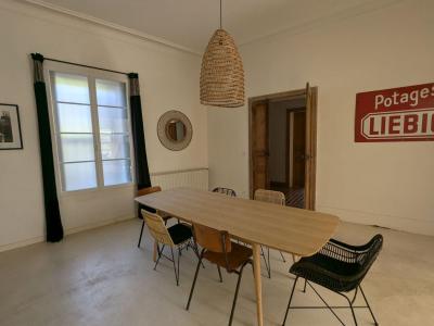 For sale AIGUES VIVES 7 rooms 250 m2 Gard (30670) photo 2