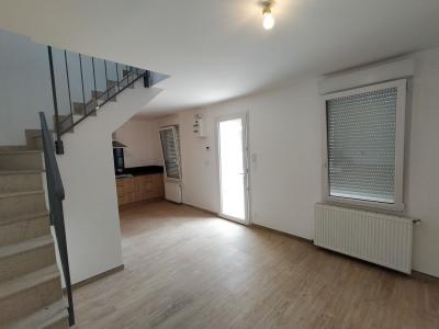 For sale 3 rooms 54 m2 Sarthe (72140) photo 4