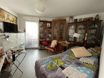 For sale PROXIMITE SAINT BARNABE 3 rooms 65 m2 Bouches du Rhone (13004) photo 4