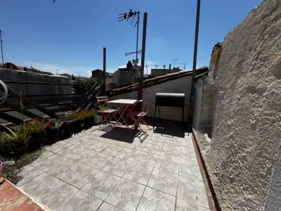 For sale CENTRE VILLE 6 rooms 85 m2 Gard (30800) photo 0