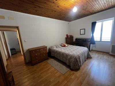For sale CENTRE VILLE 6 rooms 85 m2 Gard (30800) photo 3