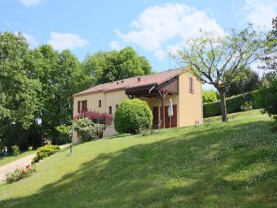For sale 7 rooms 150 m2 Lot (46700) photo 2