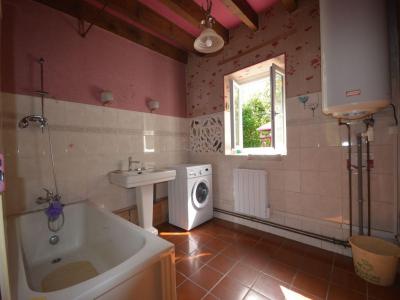 For sale CAMPAGNE 8 rooms 139 m2 Creuse (23600) photo 2