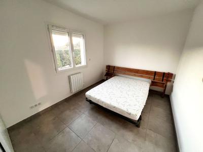For sale 4 rooms 83 m2 Aude (11120) photo 3