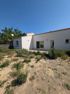 For sale PROCHE DU CENTRE DU VILLA 4 rooms 87 m2 Aude (11440) photo 1