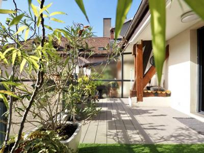 For sale Annecy 4 rooms 134 m2 Haute savoie (74000) photo 0