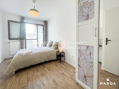 For rent Stains 4 rooms 13 m2 Seine saint denis (93240) photo 0