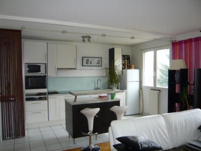 For rent Lyon-3eme-arrondissement 2 rooms 56 m2 Rhone (69003) photo 0