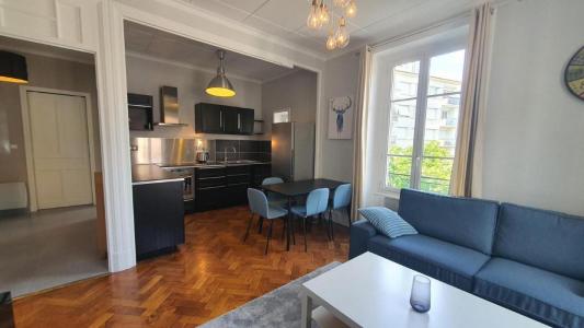 For rent Lyon-3eme-arrondissement 3 rooms 56 m2 Rhone (69003) photo 0