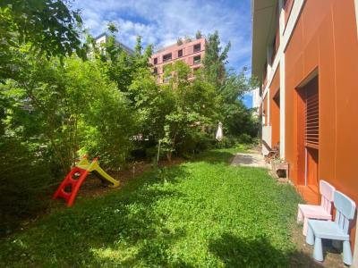 For sale Lyon-7eme-arrondissement 5 rooms 98 m2 Rhone (69007) photo 1