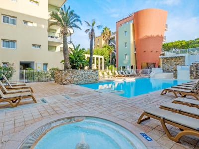 For sale Antibes 2 rooms 49 m2 Alpes Maritimes (06600) photo 3