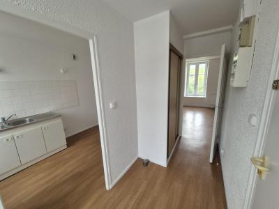 Louer Appartement 56 m2 Renwez