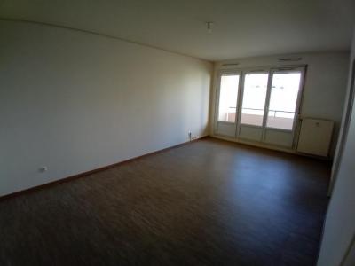 For rent Vouziers 4 rooms 85 m2 Ardennes (08400) photo 1