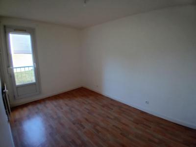 For rent Vouziers 4 rooms 85 m2 Ardennes (08400) photo 3