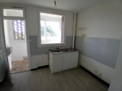 For rent Vouziers 4 rooms 74 m2 Ardennes (08400) photo 0