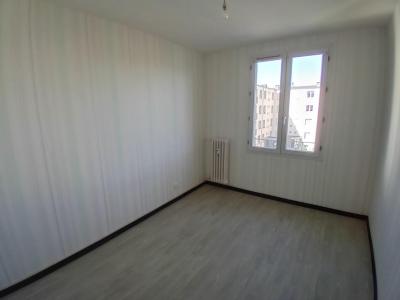 For rent Vouziers 4 rooms 74 m2 Ardennes (08400) photo 3
