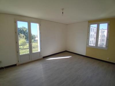 For rent Vouziers 4 rooms 74 m2 Ardennes (08400) photo 4