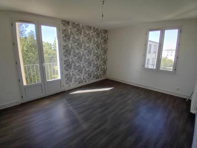 For rent Vouziers 4 rooms 74 m2 Ardennes (08400) photo 1