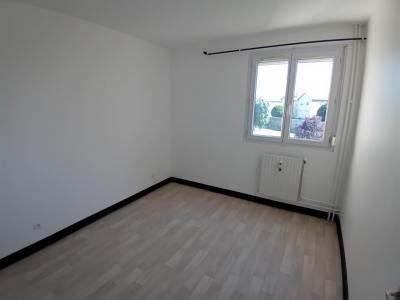 For rent Vouziers 4 rooms 85 m2 Ardennes (08400) photo 2